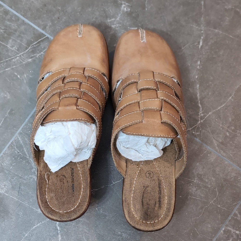 Dr. Scholl's Woven Brown Mules